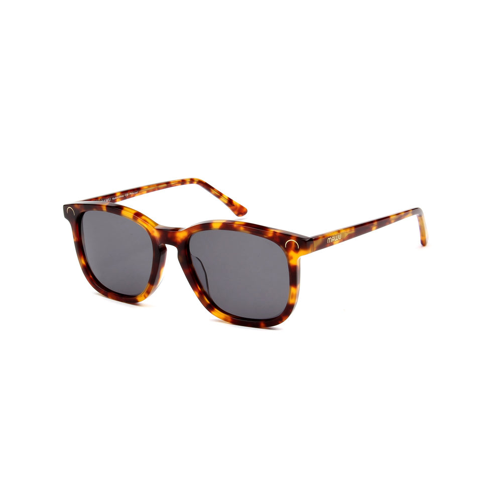 Hendaye Tortoise - Angle View - Grey lens - Mawu Sunglasses