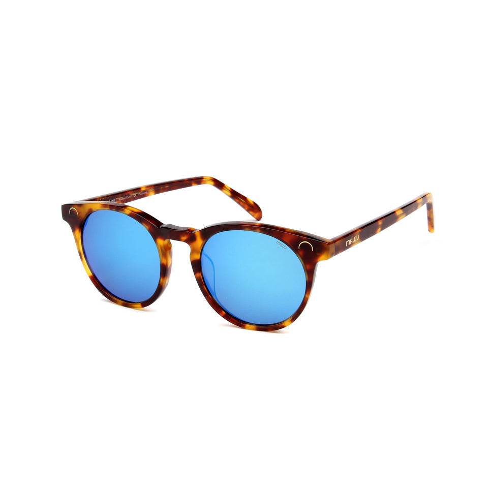 Maré Tortoise - Angle View - Blue lens - Mawu sunglasses